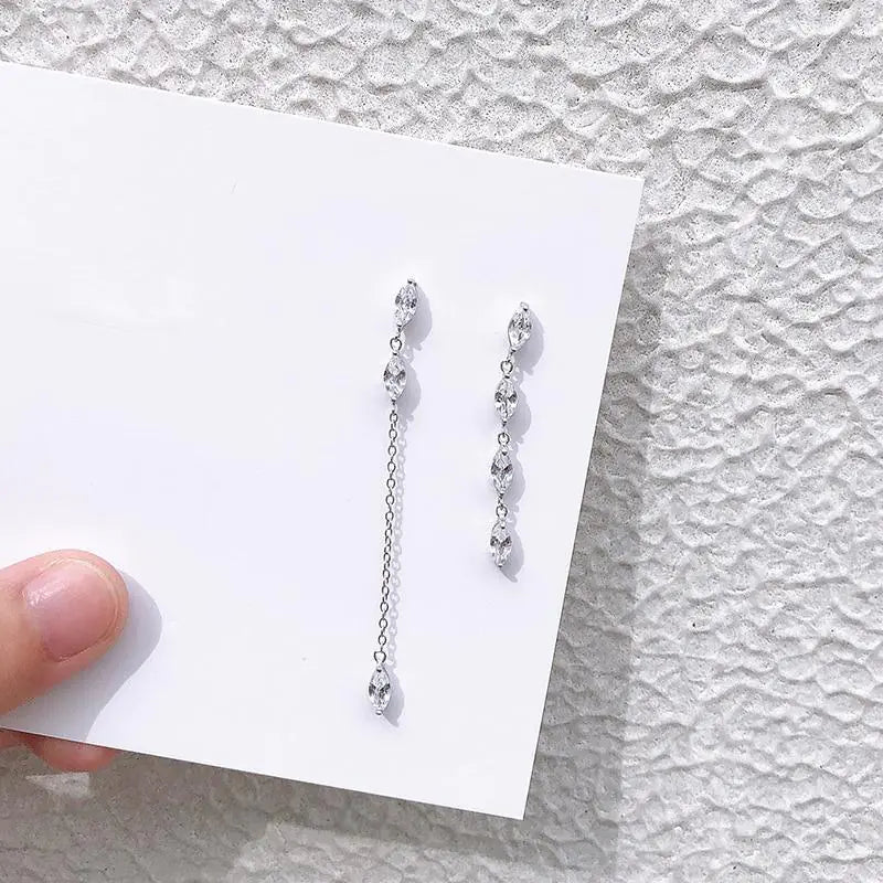 Falling Crystal Earrings 