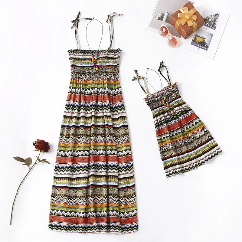 Summer Family Dress Mother and Daughter Matching Outfits Bohemian Beach Floral Sundress Dresses For Mom Girl Family Look Sets