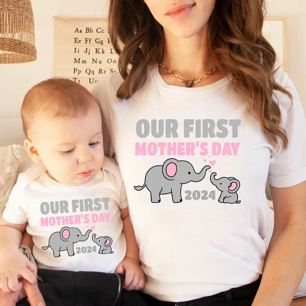 Our First Mother's Day 2024 Print Family Outfit Casual Short Sleeve Matching Set Baby Romper+Mom T-shirt Hoilday Party Clothes