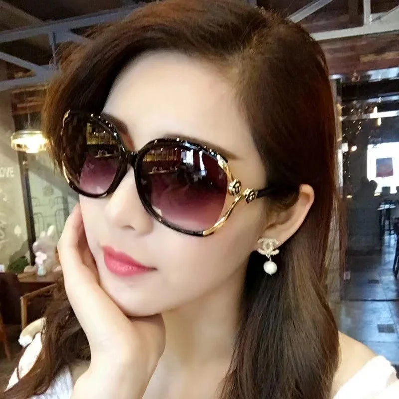 New Large Frame Sunglasses Women's Retro Luxury Brand Designer Sun Glasses Fashion Outdoor Travel UV400 Shades Driving Goggles