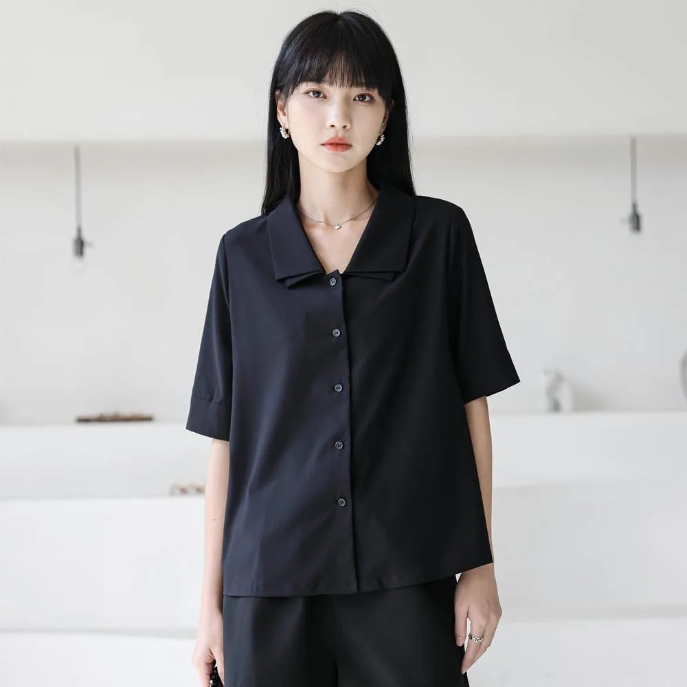 Summer Black Shirts Women Simple Vintage Turn-down Collar Baggy French Style Temper Classy Tops Leisure Short-sleeved College