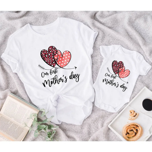 Our First Mother's Day Heart Print Mommy Baby Matching Clothes Tops Mothers Day Mom and Infant Outfit Mama T-shirt Baby Bodysuit