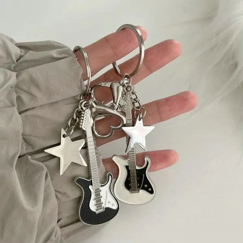 Vintage Guitar Love Heart Star Key Chains For Women Cool Trend Fashion Pendant Key Rings Bag Charm Accessories Gifts