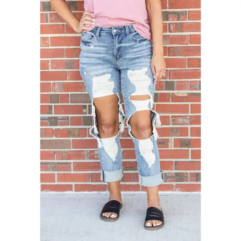 Straight Shooter Ripped Jeans 