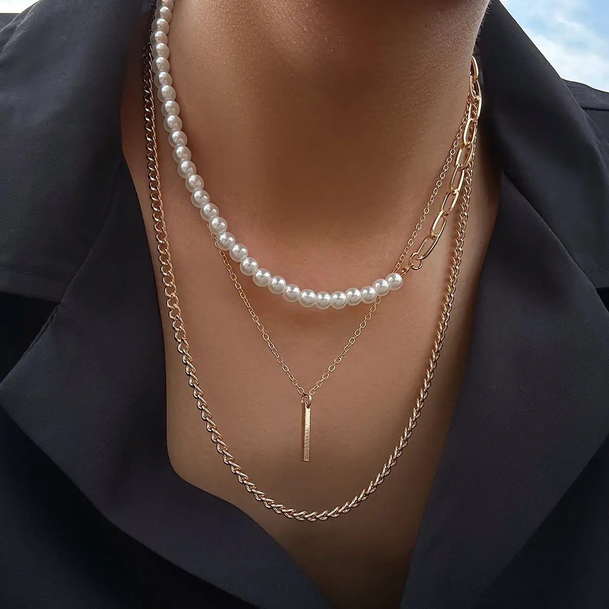 Ancient Geometric Pendant Necklace for Men with Half-Pearl Chain Choker 