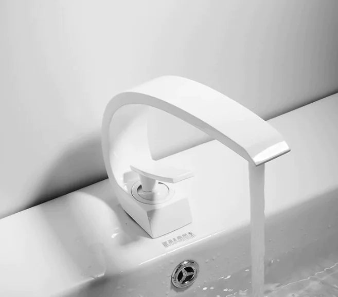 Modern Basin Faucet 