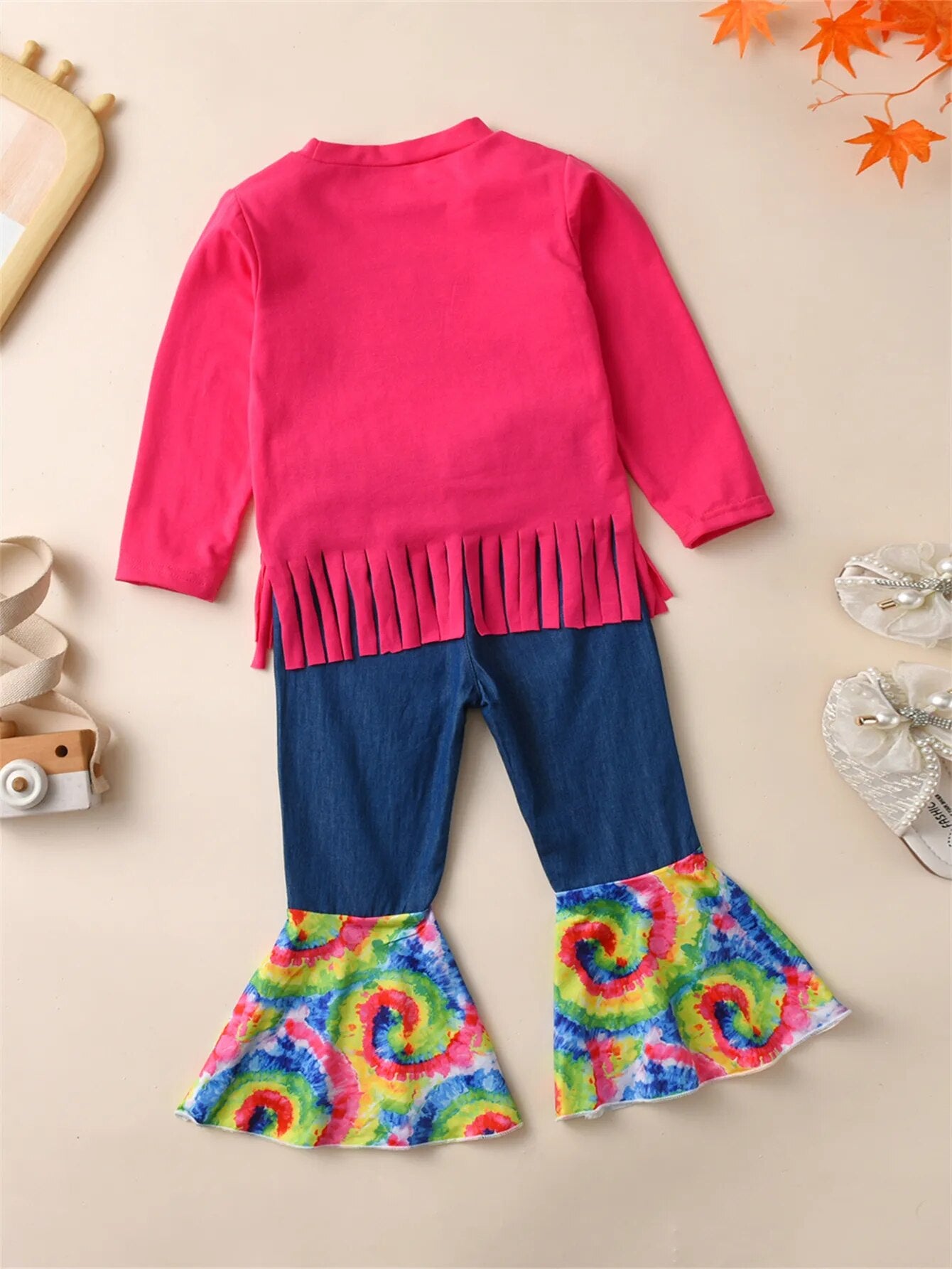 Toddler Girls 2pcs A LITTLE BIT DRAMATIC Print Tassel Hem Top + Ripped Flare Jeans Kids Clothes Party